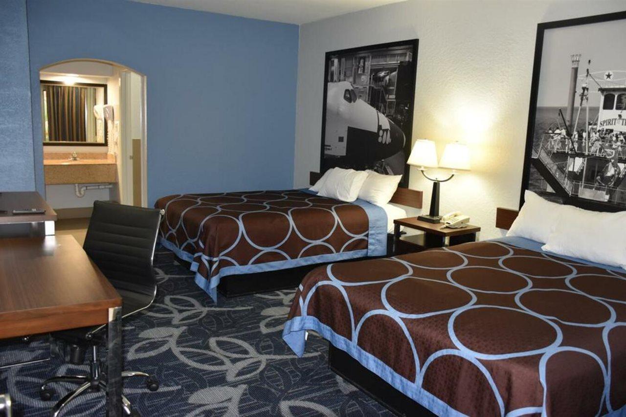 Super 8 By Wyndham Houston Hobby Airport South Hotel Ngoại thất bức ảnh